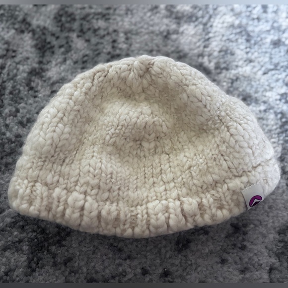 American Eagle Outfitters Handknit Wool Fleece Lined Beanie Cream vintage - Picture 2 of 3